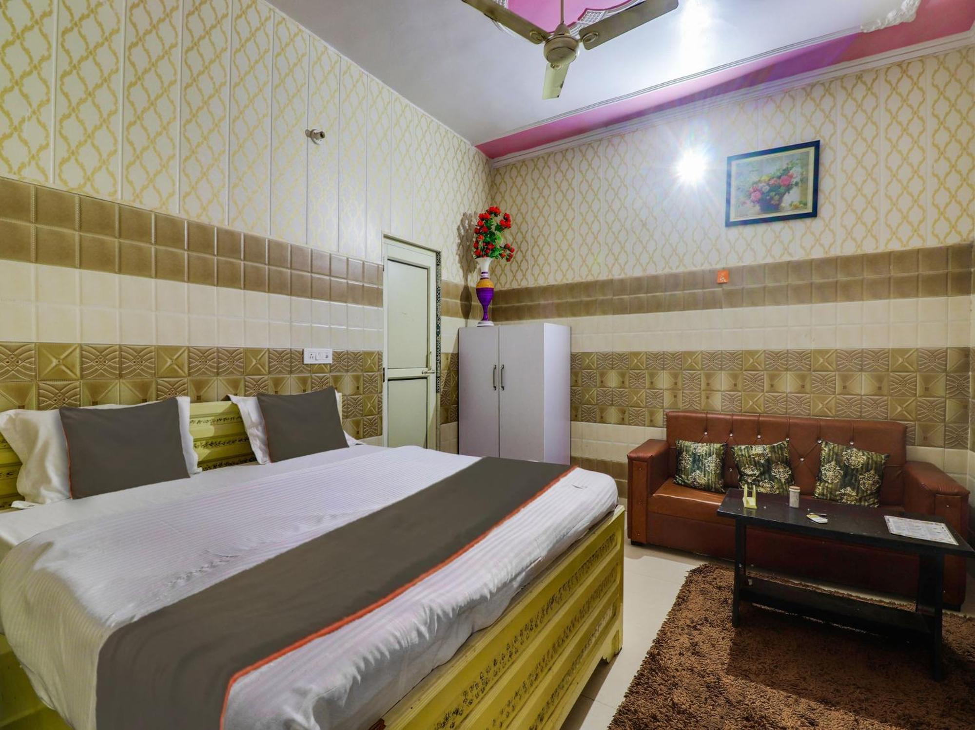 Collection O Paradise And Restaurant Hotel Kashipur Buitenkant foto
