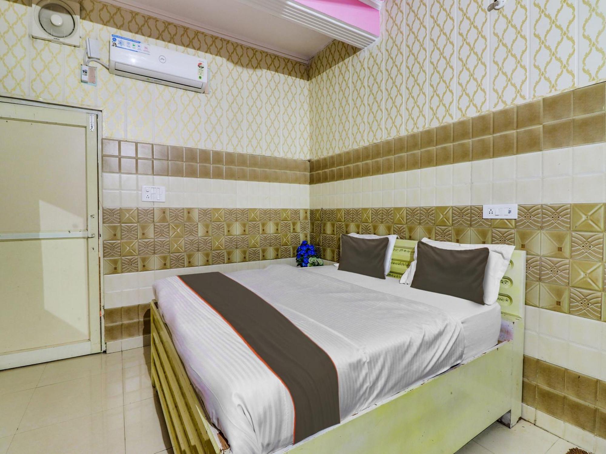 Collection O Paradise And Restaurant Hotel Kashipur Buitenkant foto